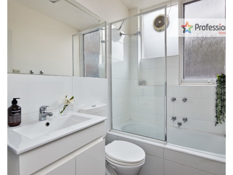 3/125 Tennyson Street, Elwood VIC 3184