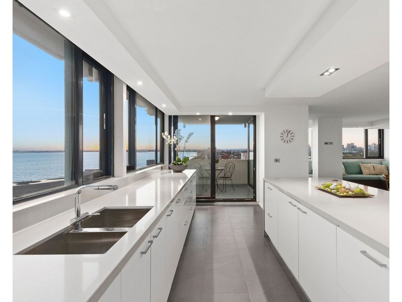 122/333 Beaconsfield Parade, St Kilda West VIC 3182