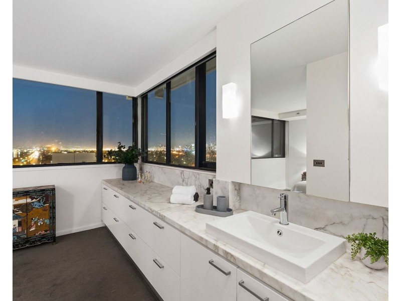 122/333 Beaconsfield Parade, St Kilda West VIC 3182