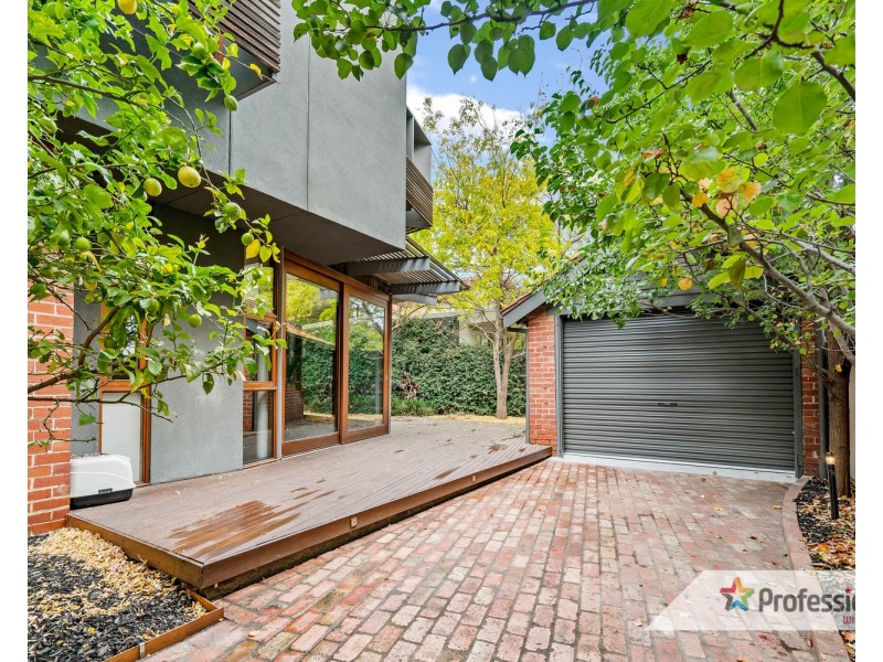57 Brighton Road, Elwood VIC 3184