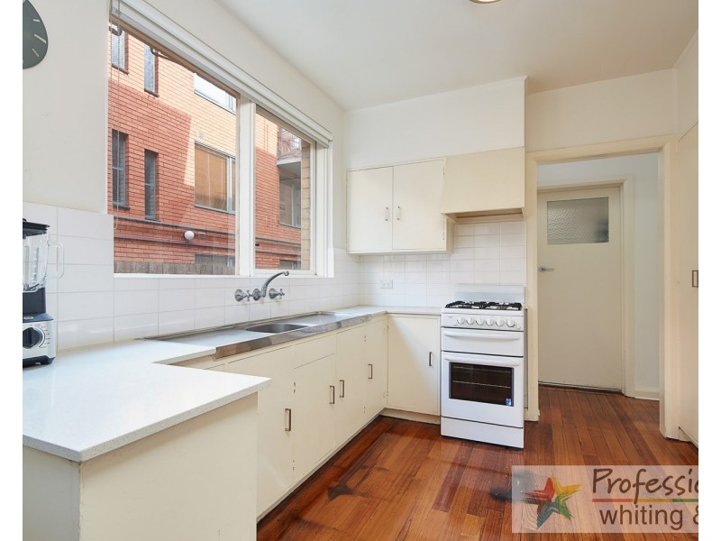 7/170 Barkly Street, St Kilda VIC 3182