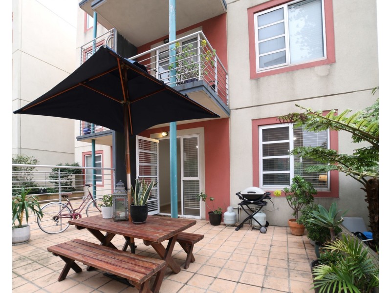 20/18-20 The Esplanade, St Kilda VIC 3182