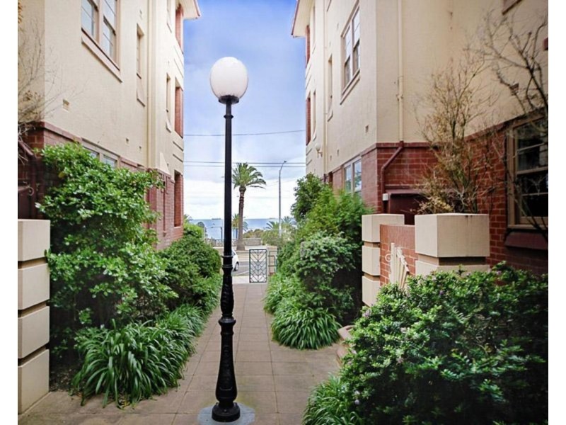 20/18-20 The Esplanade, St Kilda VIC 3182