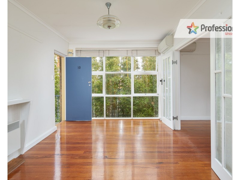 10/10 Gurner Street, St Kilda VIC 3182