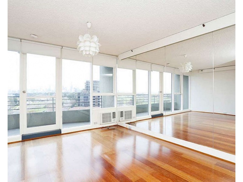 902/81 Queens Road, Melbourne VIC 3000