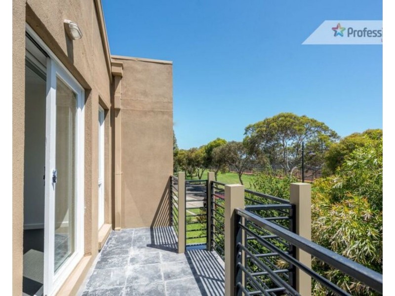 34 Gala Supreme Close, Mordialloc VIC 3195