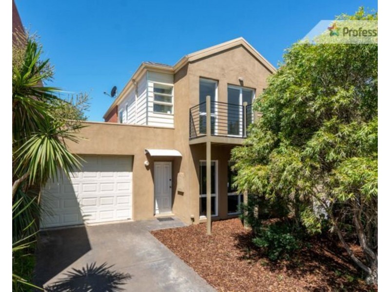 34 Gala Supreme Close, Mordialloc VIC 3195