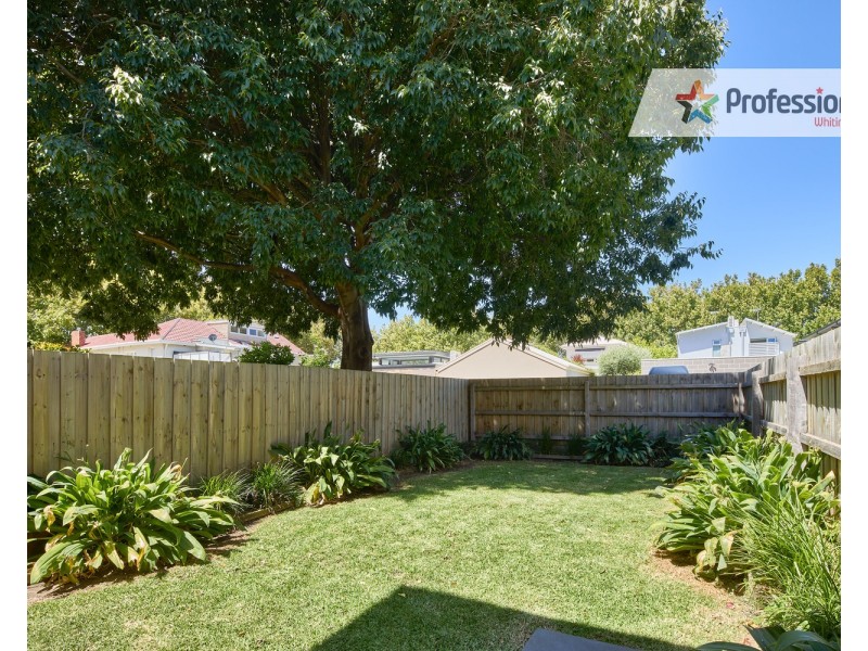 2/47 Broadway, Elwood VIC 3184