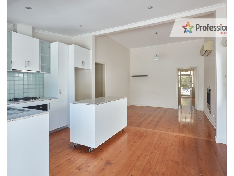 13 Malakoff Street, St Kilda East VIC 3183