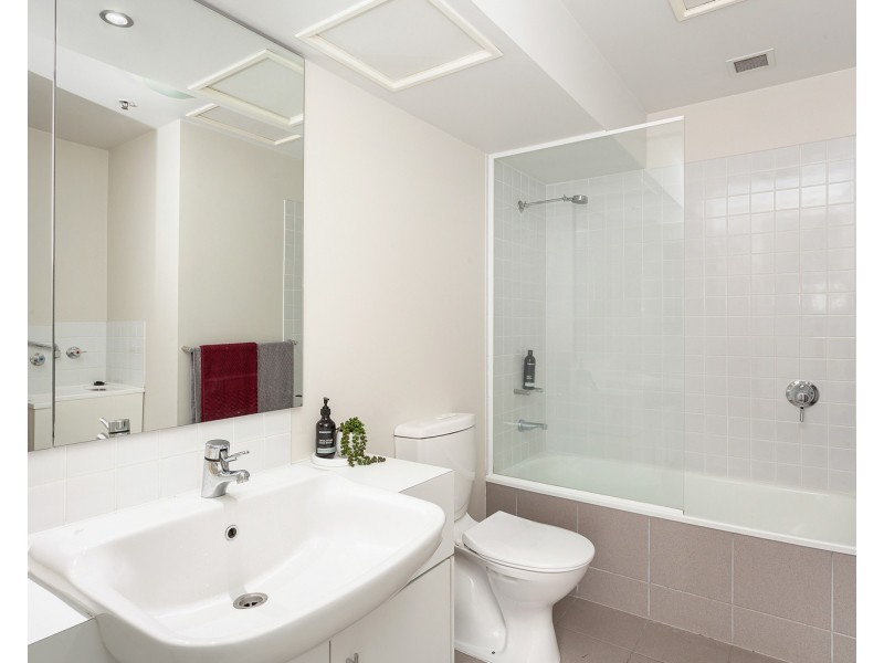 1302a/582 St Kilda Road, Melbourne VIC 3004