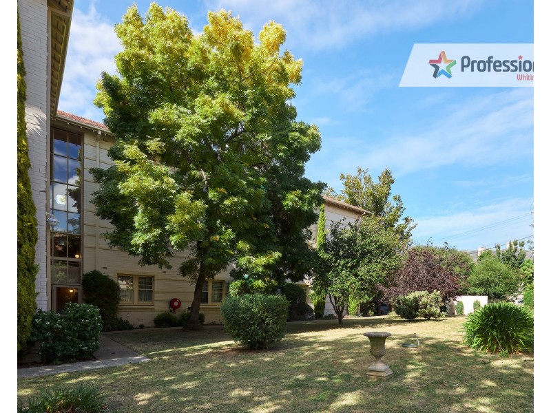 7/22 Charnwood Crescent, St Kilda VIC 3182