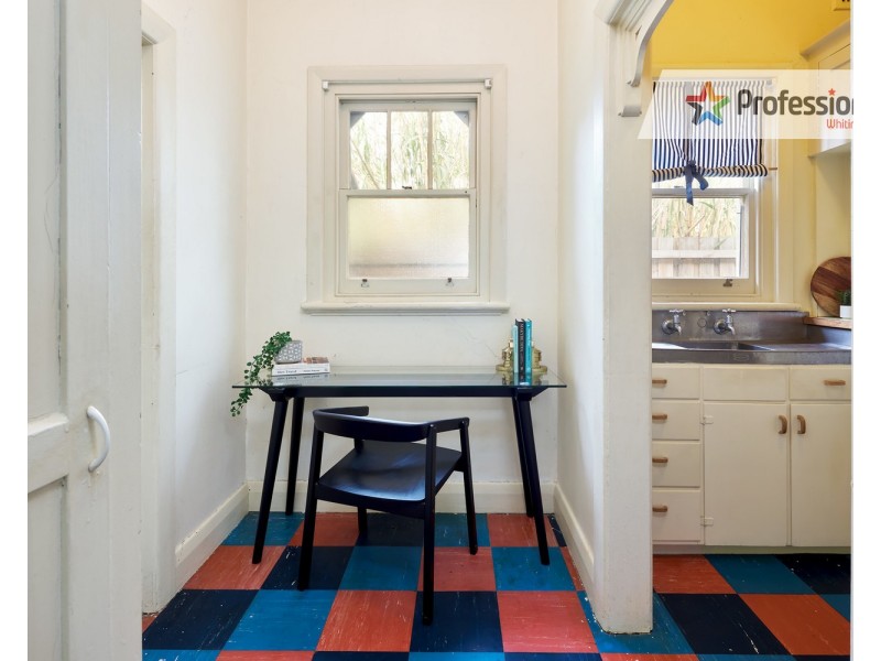 2/17 Hammerdale Avenue, St Kilda East VIC 3183