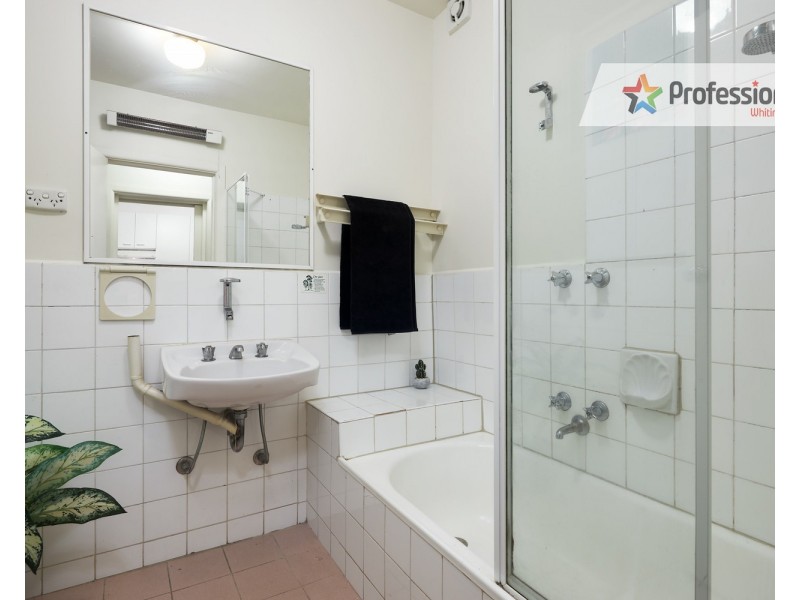 14/180 Barkly Street, St Kilda VIC 3182