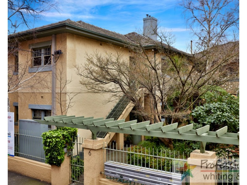 9/6 Westbeach Road, St Kilda VIC 3182