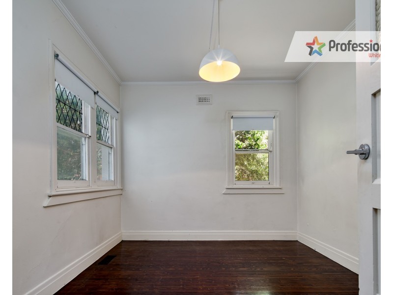 2 Inverleith Court, St Kilda VIC 3182