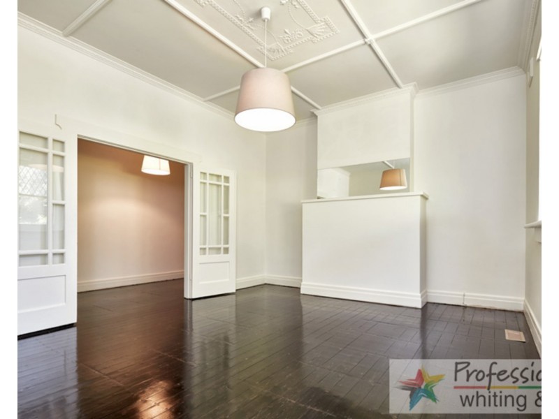 2 Inverleith Court, St Kilda VIC 3182