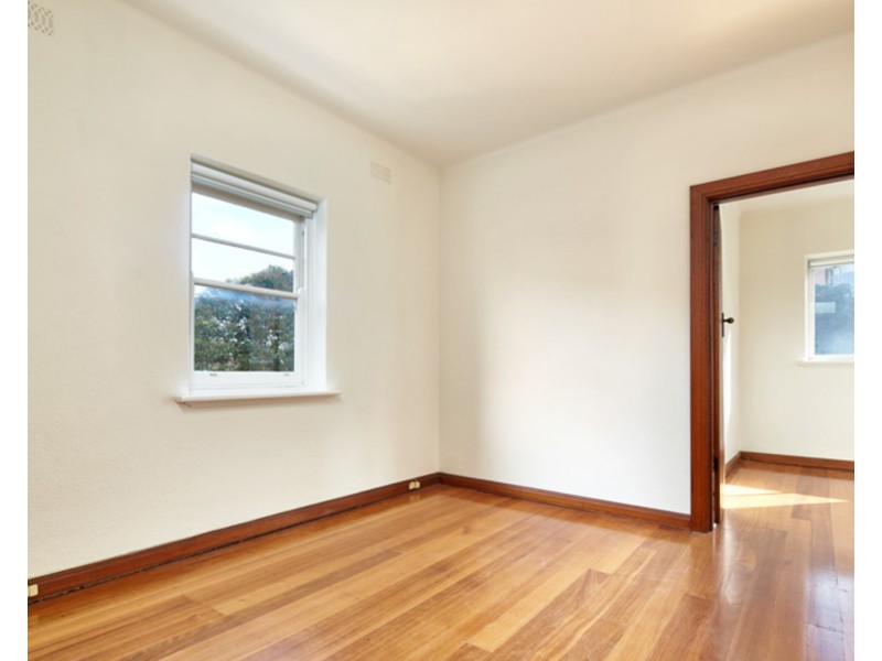 29 Eildon Road, St Kilda VIC 3182