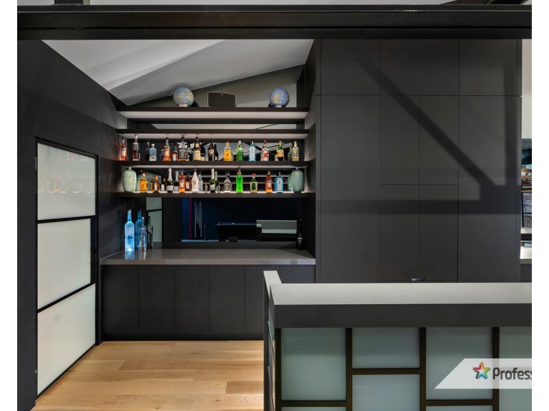 104 Maribyrnong Street, Footscray VIC 3011