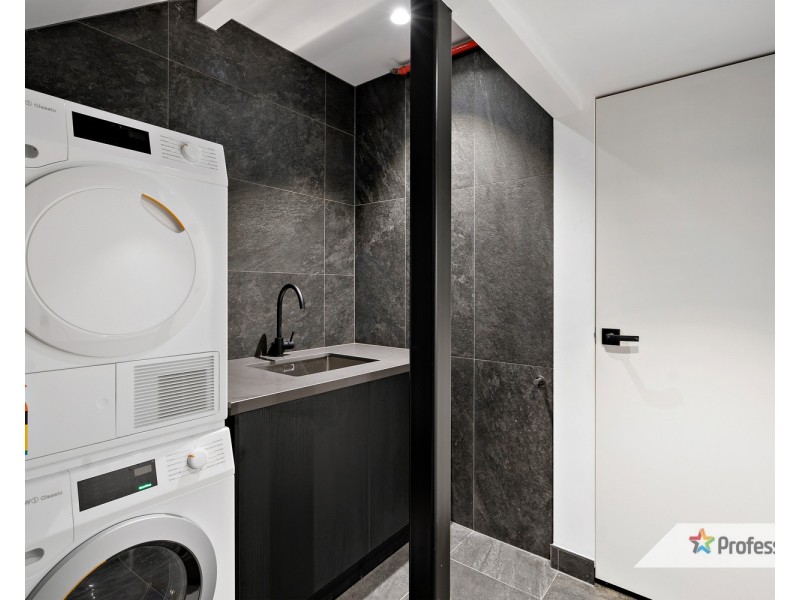 104 Maribyrnong Street, Footscray VIC 3011