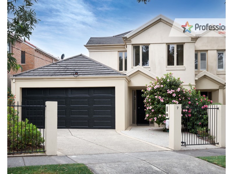 7 Ebden Avenue, Black Rock VIC 3193