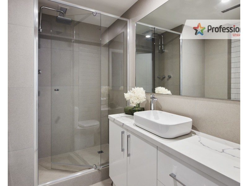 25/73 Queens Road, Melbourne VIC 3004