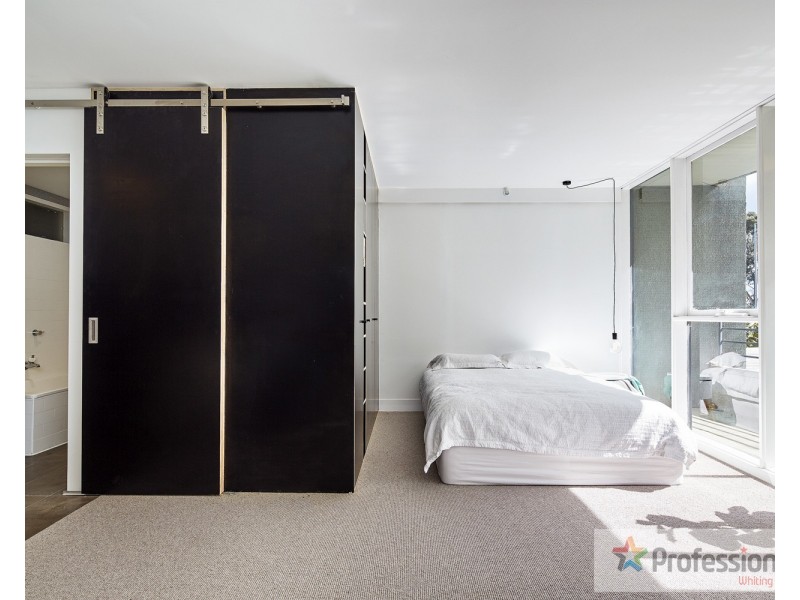 104/81 Queens Road, Melbourne VIC 3000