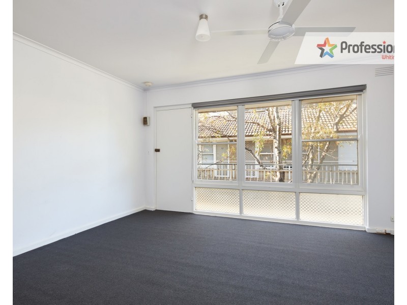 24/36 Dalgety Street, St Kilda VIC 3182