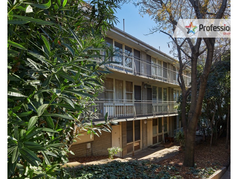24/36 Dalgety Street, St Kilda VIC 3182
