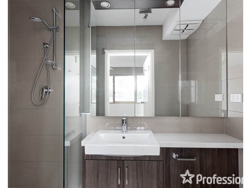 27/343 Beaconsfield Parade, St Kilda VIC 3182