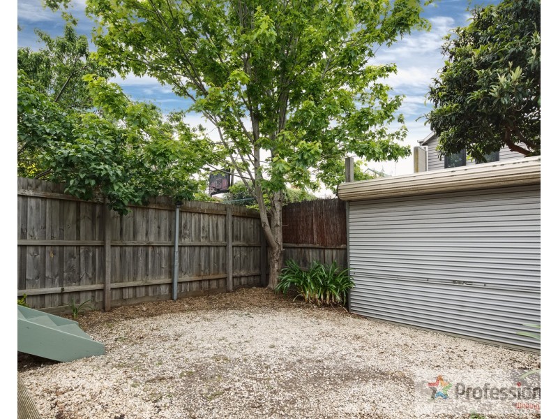9 Marlborough Street, St Kilda East VIC 3183