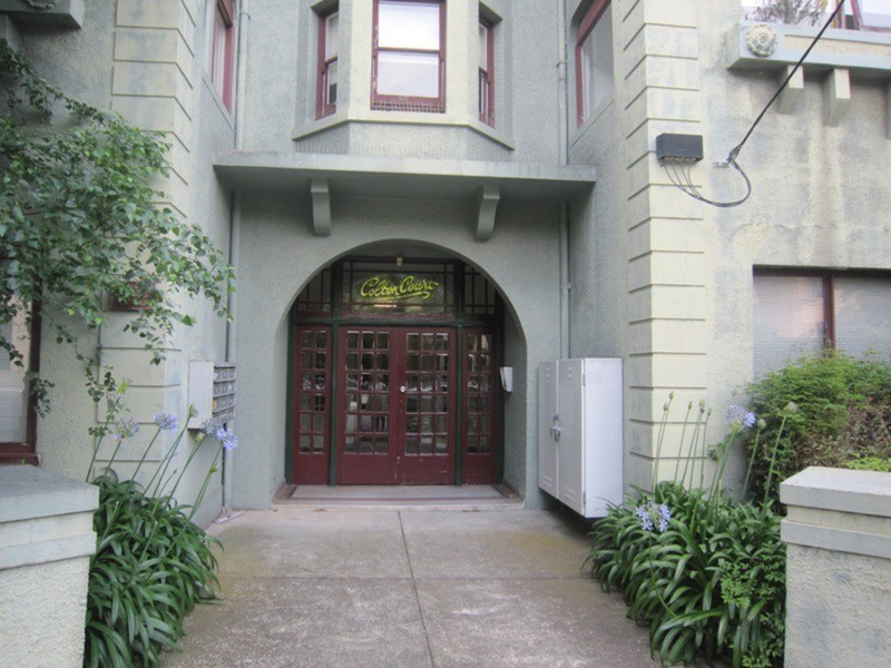 10/92 Barkly Street, St Kilda VIC 3182
