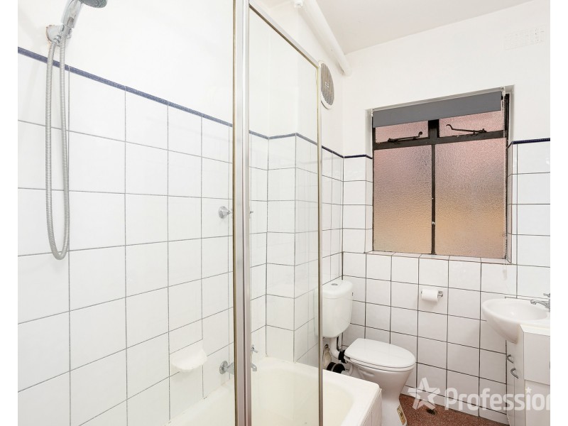 2/37 Grey Street, St Kilda VIC 3182