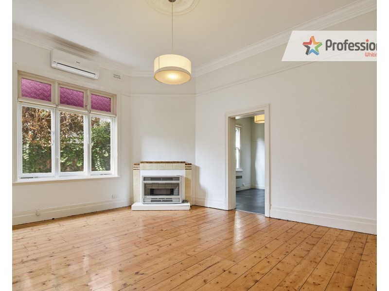 49 Carrington Grove, St Kilda East VIC 3183