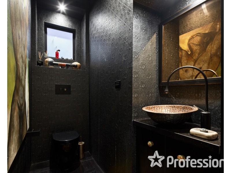 24  Westbury Street, St Kilda East VIC 3183