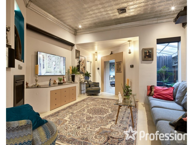 24  Westbury Street, St Kilda East VIC 3183