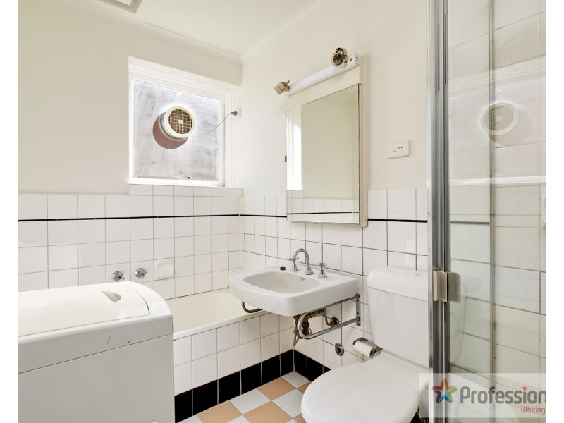 3/26a Byrne Avenue, Elwood VIC 3184