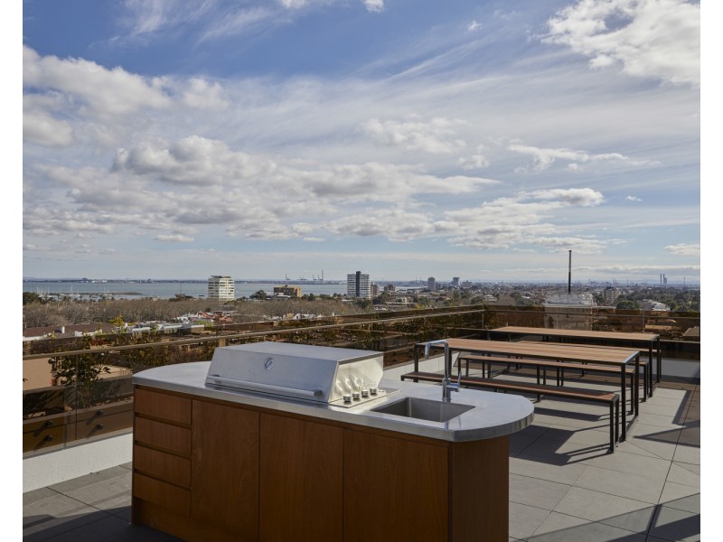 601/16-18 Grey Street, St Kilda VIC 3182