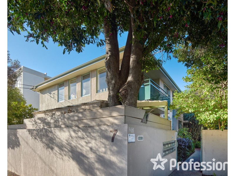 4/7 Alfriston Street, Elwood VIC 3184