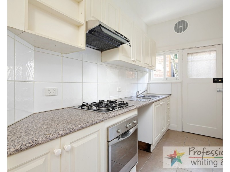 1/42A Mitford Street, Elwood VIC 3184