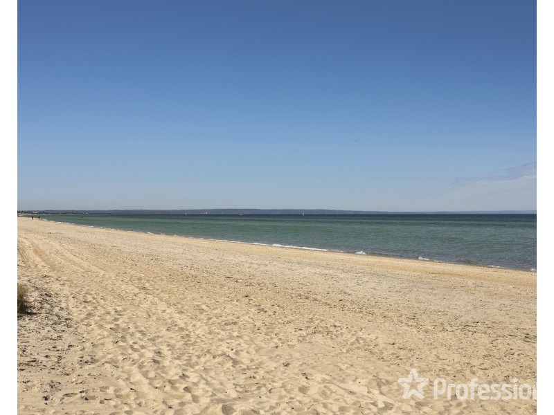 2C Gladstone Avenue, Aspendale VIC 3195