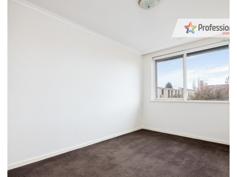 18/19-21 Dalgety Street, St Kilda VIC 3182