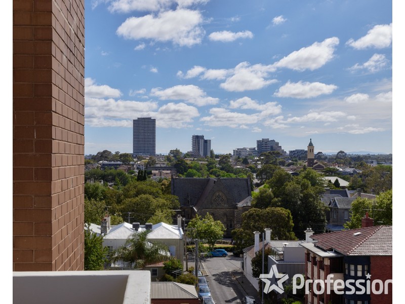 71/3 Alfred Square, St Kilda VIC 3182