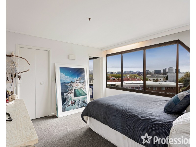 8-10 Esplanade, St Kilda VIC 3182