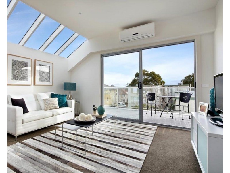 17/5 Lewisham Road, Windsor VIC 3181