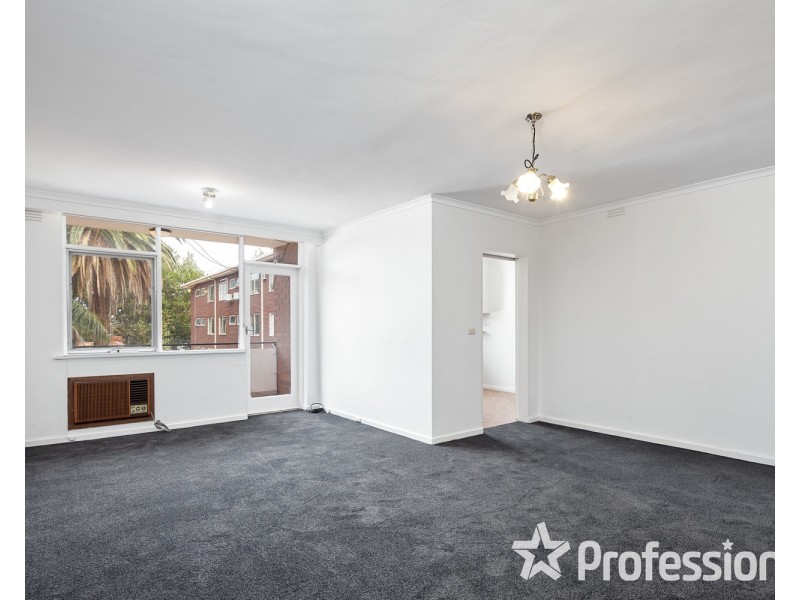 11/19 Mitford Street, St Kilda VIC 3182