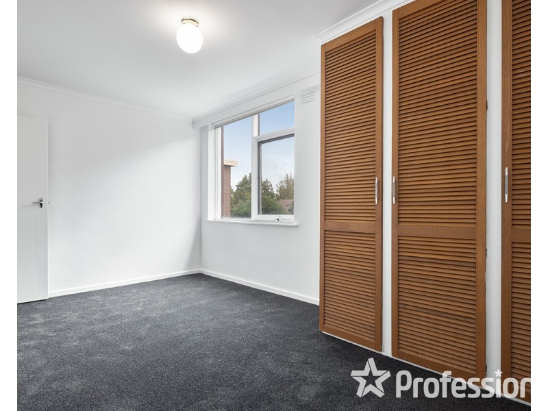 11/19 Mitford Street, St Kilda VIC 3182