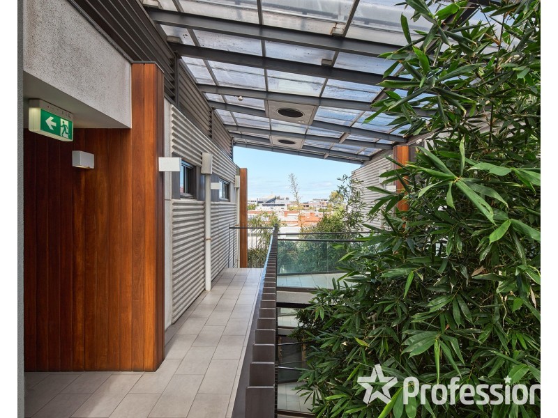 32/19-23 Izett Street, Prahran VIC 3181