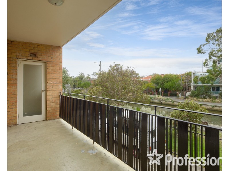 6/64 Broadway, Elwood VIC 3184