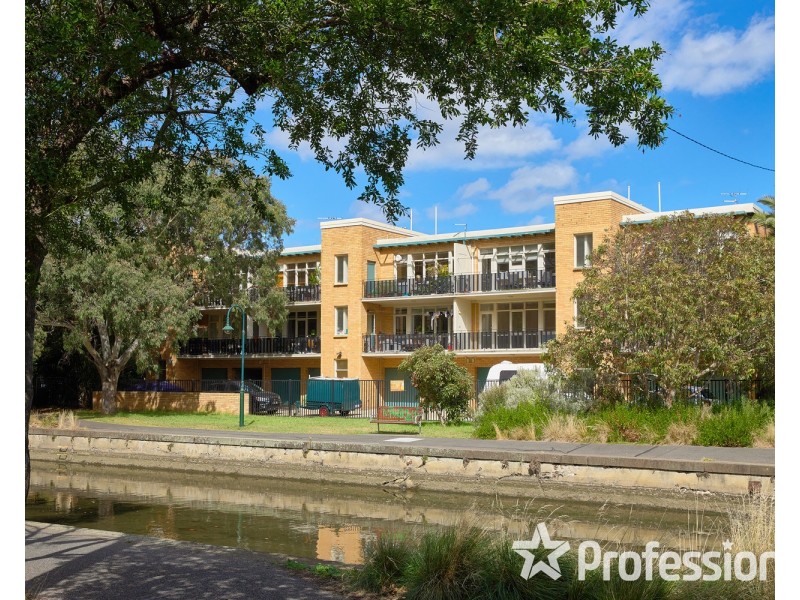 6/64 Broadway, Elwood VIC 3184