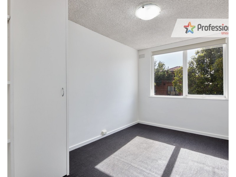 1/19-21 Dalgety Street, St Kilda VIC 3182